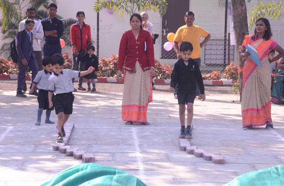 vijaya convent school sports day event in the playground